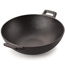 Cast Iron Karahi With Wooden Lid