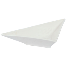 Wilmax Triangular Dish 7.5